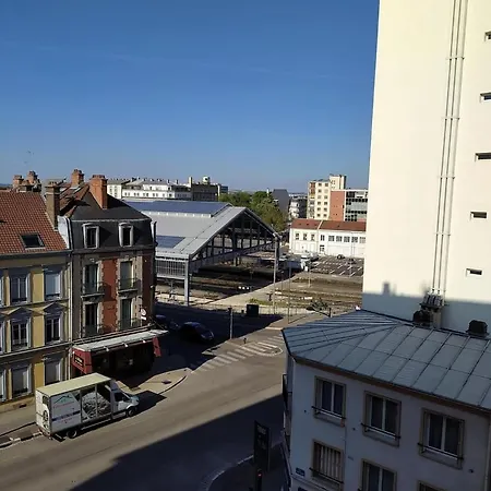 Lägenhet Le Voltaire - Balcon - 2 Chb - 3 Lits - 2 Min Gare Et Cente-ville - Mon Groom