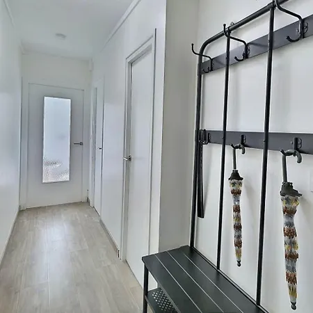 Le Voltaire - Balcon - 2 Chb - 3 Lits - 2 Min Gare Et Cente-ville - Mon Groom * Troyes