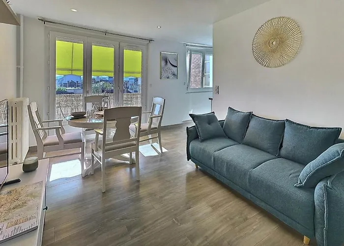 Lägenhet Le Voltaire - Balcon - 2 Chb - 3 Lits - 2 Min Gare Et Cente-ville - Mon Groom *