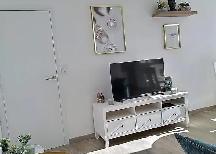 Le Voltaire - Balcon - 2 Chb - 3 Lits - 2 Min Gare Et Cente-ville - Mon Groom Lägenhet Troyes