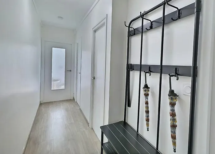 Le Voltaire - Balcon - 2 Chb - 3 Lits - 2 Min Gare Et Cente-ville - Mon Groom * Troyes